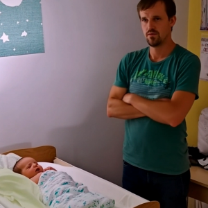 My Husband Said Diaper Duty Isn’t for Men – I Taught Him Otherwise